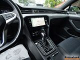 VW Passat bei Reisemobile.expert - Abbildung (14 / 15)