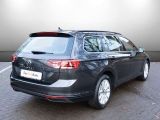 VW Passat bei Reisemobile.expert - Abbildung (2 / 15)