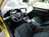 VW Golf VIII bei Reisemobile.expert - Abbildung (8 / 14)