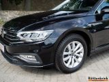 VW Passat bei Reisemobile.expert - Abbildung (3 / 15)