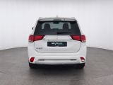 Mitsubishi Outlander bei Reisemobile.expert - Abbildung (4 / 15)