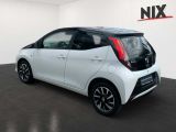 Toyota Aygo bei Reisemobile.expert - Abbildung (2 / 14)