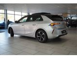 Opel Astra bei Reisemobile.expert - Abbildung (9 / 15) Opel Astra bei Reisemobile.expert - Abbildung (9 / 15)