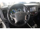 Mitsubishi Outlander bei Reisemobile.expert - Abbildung (14 / 15)