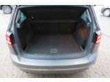 VW Golf Sportsvan bei Reisemobile.expert - Abbildung (8 / 15)