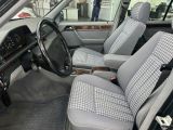 Mercedes-Benz 220 bei Reisemobile.expert - Abbildung (7 / 15)