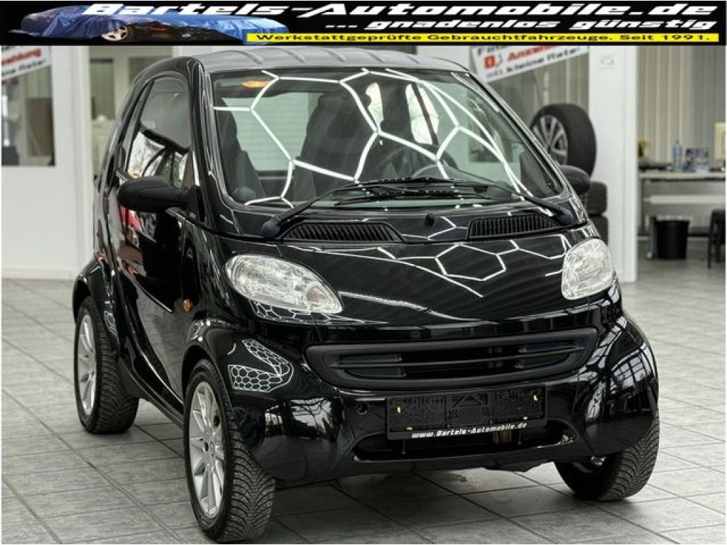 Smart smart fortwo bei Reisemobile.expert - Hauptabbildung Smart smart fortwo bei Reisemobile.expert - Hauptabbildung