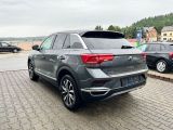 VW T-Roc bei Reisemobile.expert - Abbildung (6 / 15)