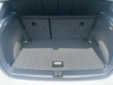 Seat Arona bei Reisemobile.expert - Abbildung (13 / 15)