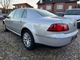 VW Phaeton bei Reisemobile.expert - Abbildung (4 / 13)