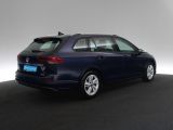 VW Golf bei Reisemobile.expert - Abbildung (4 / 15)