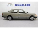 Mercedes-Benz 200 bei Reisemobile.expert - Abbildung (2 / 15)