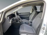 VW Golf bei Reisemobile.expert - Abbildung (6 / 13)