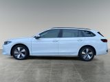 VW Passat bei Reisemobile.expert - Abbildung (2 / 12)
