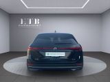 VW Passat bei Reisemobile.expert - Abbildung (4 / 15)