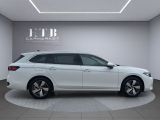 VW Passat bei Reisemobile.expert - Abbildung (4 / 15)