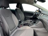Opel Astra bei Reisemobile.expert - Abbildung (9 / 15)