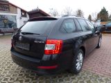 Skoda Octavia bei Reisemobile.expert - Abbildung (3 / 10)