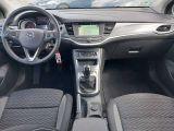 Opel Astra bei Reisemobile.expert - Abbildung (11 / 15) Opel Astra bei Reisemobile.expert - Abbildung (11 / 15)