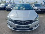 Opel Astra bei Reisemobile.expert - Abbildung (5 / 15) Opel Astra bei Reisemobile.expert - Abbildung (5 / 15)