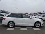 Skoda Octavia bei Reisemobile.expert - Abbildung (4 / 15) Skoda Octavia bei Reisemobile.expert - Abbildung (4 / 15)