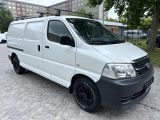 Toyota Hi Ace bei Reisemobile.expert - Abbildung (4 / 10)