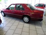 Mercedes-Benz 260 bei Reisemobile.expert - Abbildung (3 / 15)