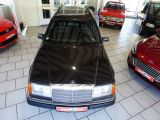 Mercedes-Benz E-Klasse bei Reisemobile.expert - Abbildung (13 / 15)