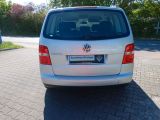 VW Touran bei Reisemobile.expert - Abbildung (5 / 11)