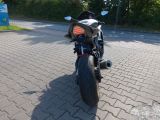 Yamaha YZF-R6 bei Reisemobile.expert - Abbildung (8 / 11)