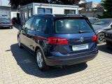 VW Golf Sportsvan bei Reisemobile.expert - Abbildung (2 / 10)