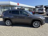 Jeep Compass bei Reisemobile.expert - Abbildung (4 / 15)