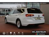 VW Passat bei Reisemobile.expert - Abbildung (3 / 15)