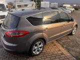 Ford S-Max bei Reisemobile.expert - Abbildung (2 / 15)