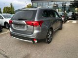 Mitsubishi Outlander bei Reisemobile.expert - Abbildung (4 / 10)