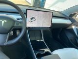 Tesla Model 3 bei Reisemobile.expert - Abbildung (10 / 15)