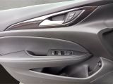 Opel Insignia bei Reisemobile.expert - Abbildung (12 / 15)