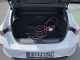 Opel Astra bei Reisemobile.expert - Abbildung (6 / 15)