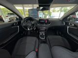 Kia Ceed bei Reisemobile.expert - Abbildung (3 / 15)
