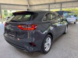 Kia Ceed bei Reisemobile.expert - Abbildung (2 / 15)