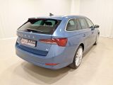 Skoda Octavia bei Reisemobile.expert - Abbildung (6 / 15)