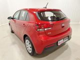 Kia Rio bei Reisemobile.expert - Abbildung (4 / 15)