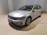 VW Passat bei Reisemobile.expert - Abbildung (2 / 15)