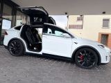 Tesla Model X bei Reisemobile.expert - Abbildung (10 / 15)