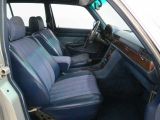 Mercedes-Benz 280 bei Reisemobile.expert - Abbildung (9 / 15)